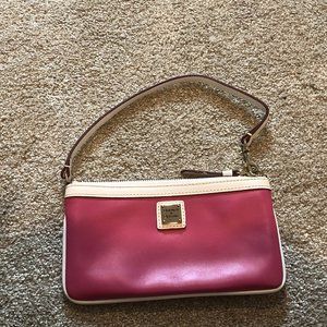 Dooney & Bourke Large Slim Wristlet